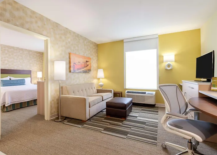 Hotel Home2 By Hilton